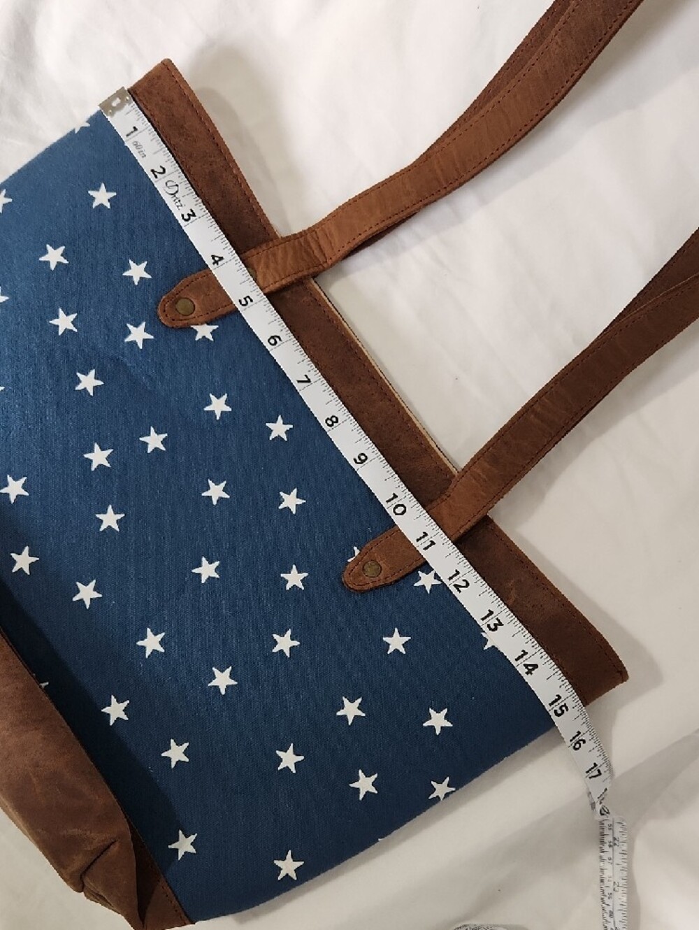 Womens Carry Tote Navy Blue White Star Brown Suede Leather Accents NWOT - Picture 10 of 12
